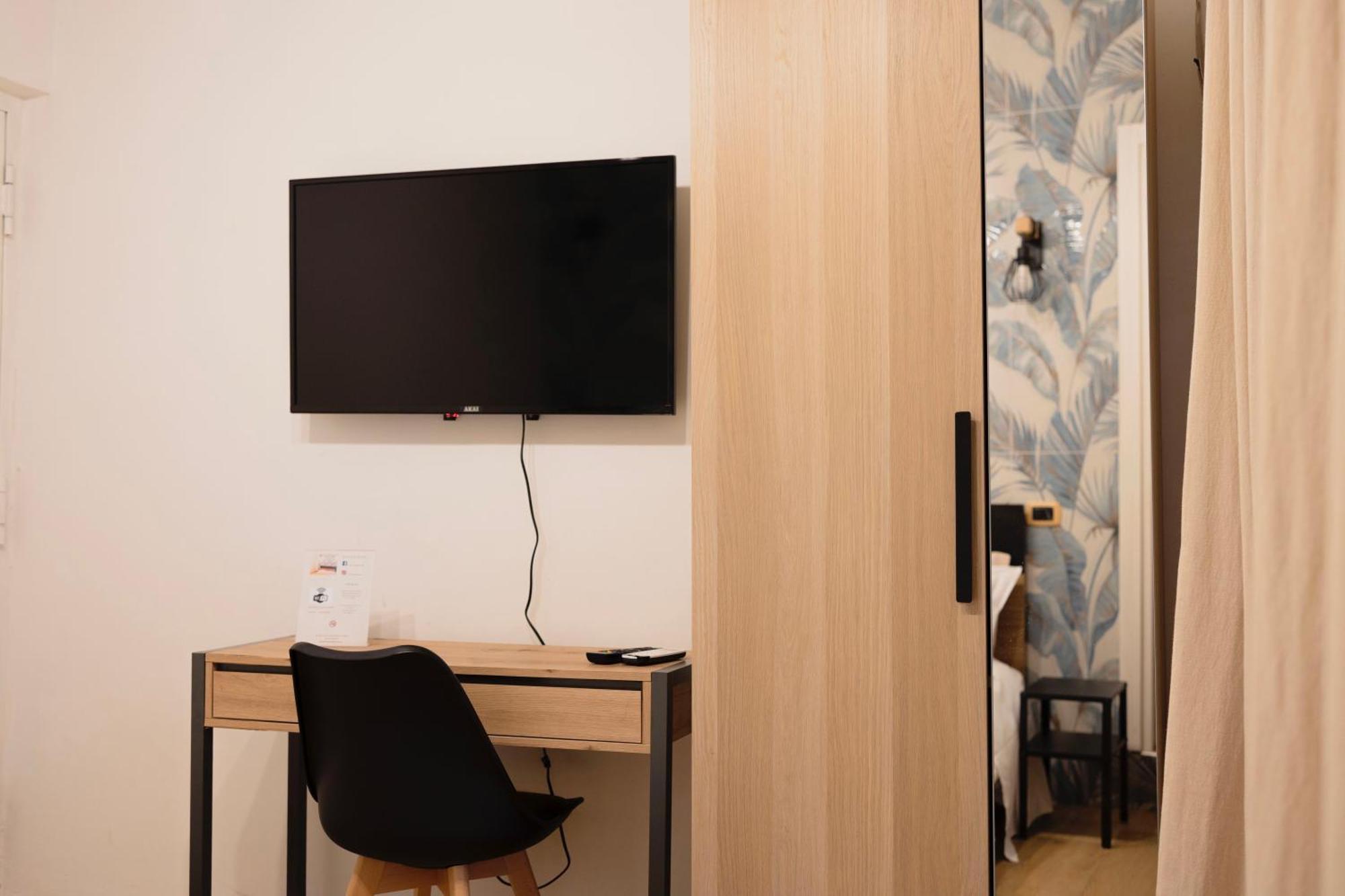 Maison Rose, Host Apartments Neapol Zewnętrze zdjęcie